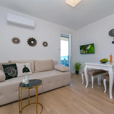 Апартаменты Sunset *